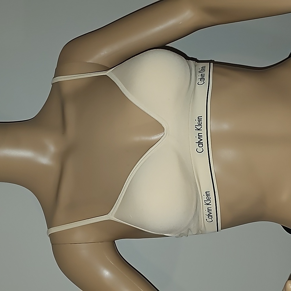 Calvin Klein Seamless Wireless Bra Padded Cups Modern Cotton 32A NWOT - Picture 2 of 12